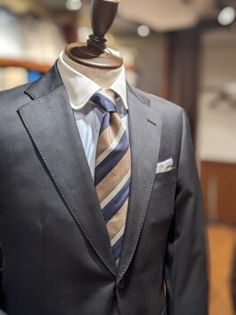 【新年度の準備】高級日本製生地で仕立てるスーツ