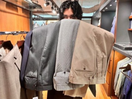 【最短3週間!】オーダースラックスはサイズ豊富!