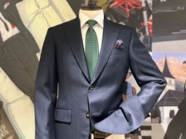 【長く着れる!】 オールシーズン生地の利点、欠点をご紹介!