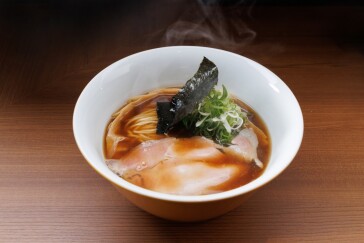 横浜 らぁ麵 めだか堂